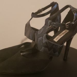 Steve Madden Black Pointy Toe Heels